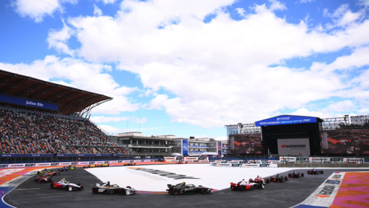 Pai de Sergio Perez apoia mudança para Fórmula E em meio a transição da F1